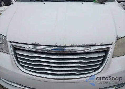 2016 Chrysler Town & Country Touring из США, поврежденный, VIN 2C4RC1BGXGR174298